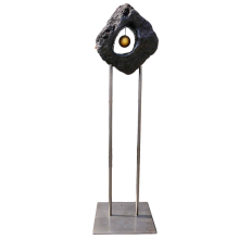 Skulptur "Metamorphes Universum" Diabas Marmor Edelstahl