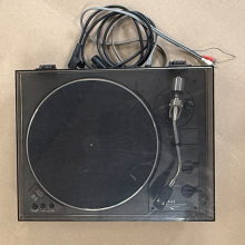 AKAI AP-206C Direct Drive Plattenspieler mit AKAI PC-100 System